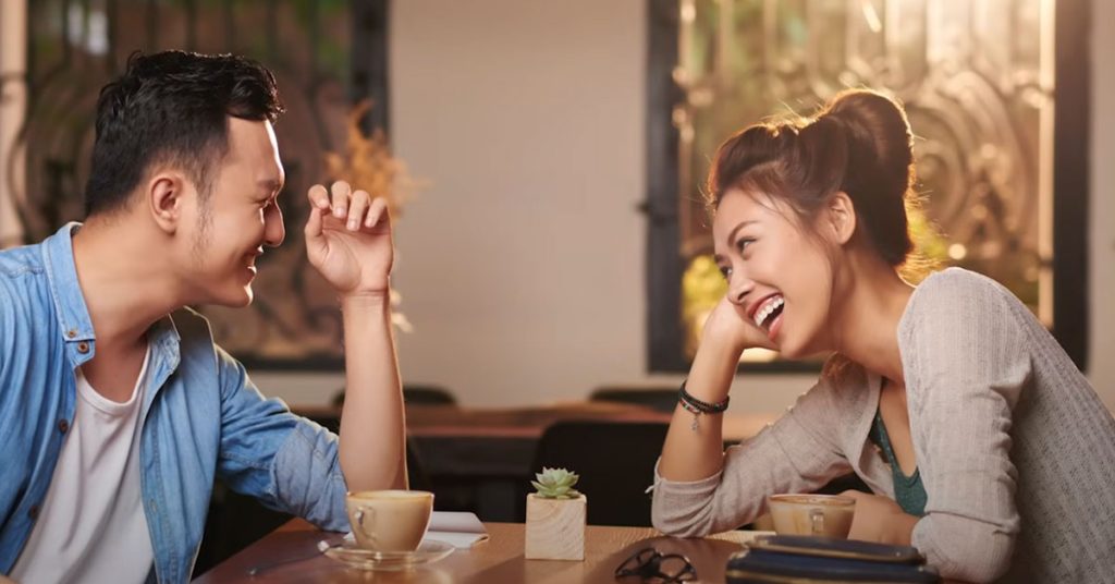 How to Flirt with a Woman